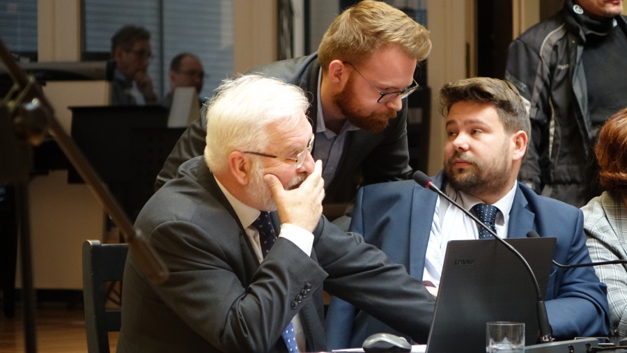 Strażacka batalia na sesji. Wróciła sprawa wozu dla OSP Cukrownia Gosławice