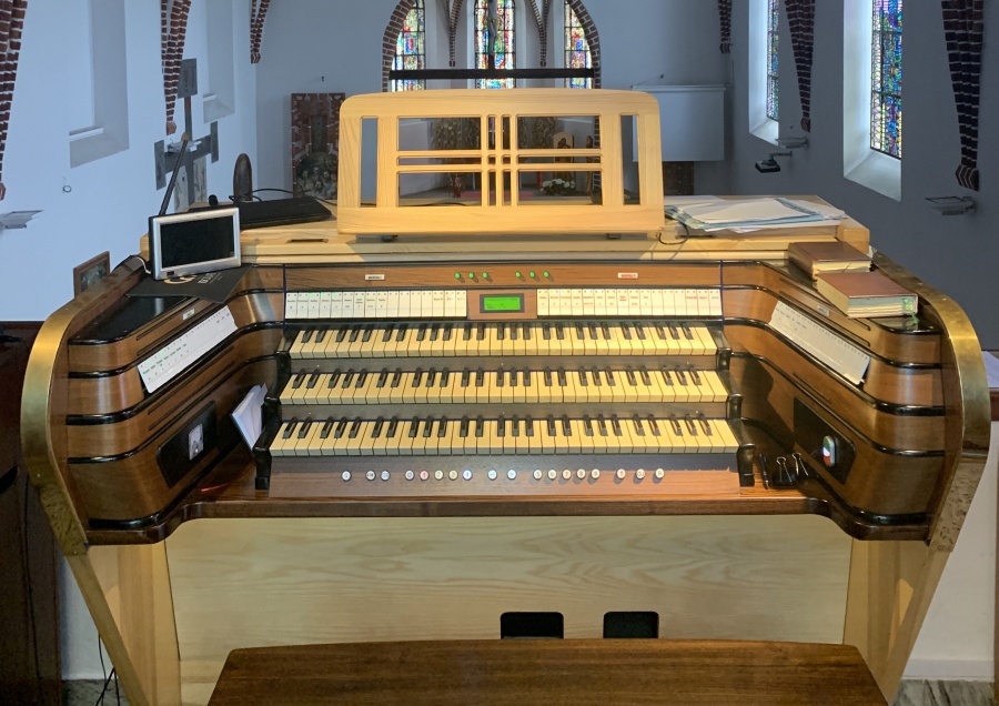 Nowe brzmienie organów w klasztorze Misjonarzy Świętej Rodziny