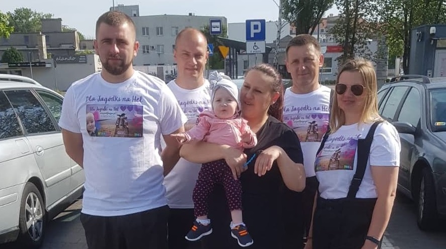 Ruszyli na pomoc chorej Jagódce. Druhowie z OSP w ponad 450-kilometrowej podróży