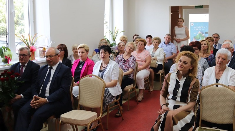 Biblioteka skończyła 70 lat. Były wspomnienia i tort