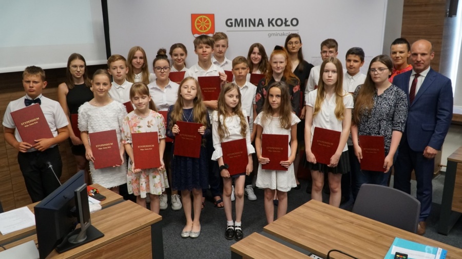 Stypendia wójta dla uczniów, nagrody dla nauczycieli