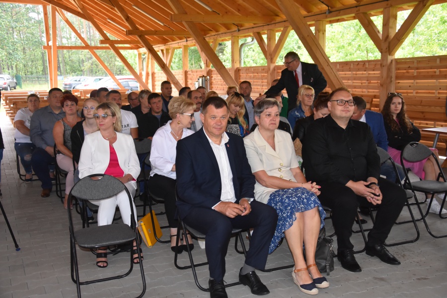 Siedem gmin, jedenaście projektów. Wójtowie i burmistrzowie podpisali umowy