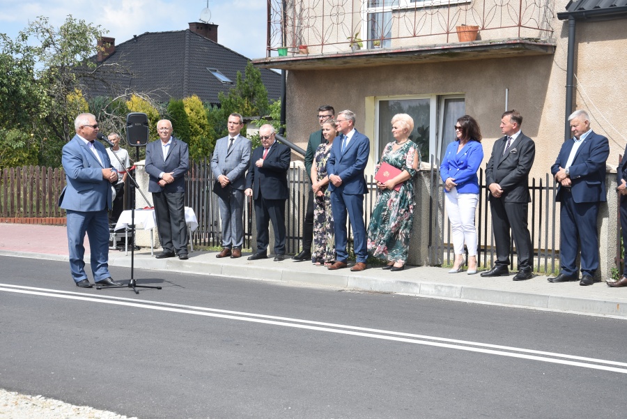 Nowa droga oddana do użytku. Mieszkańcy odpoczną od ciężkich samochodów