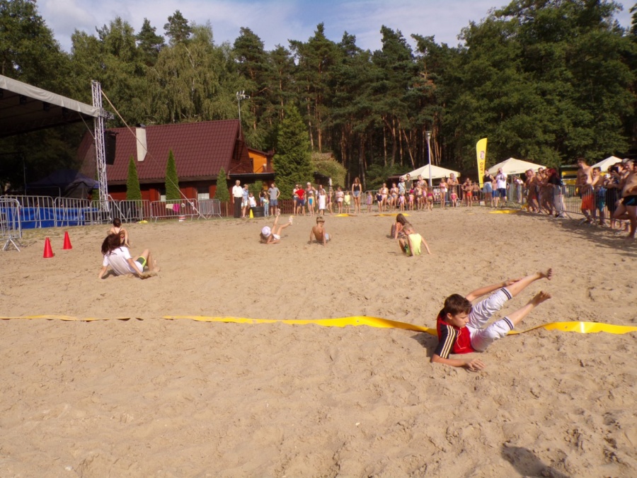 Na wilczyńskiej plaży trwa piknik