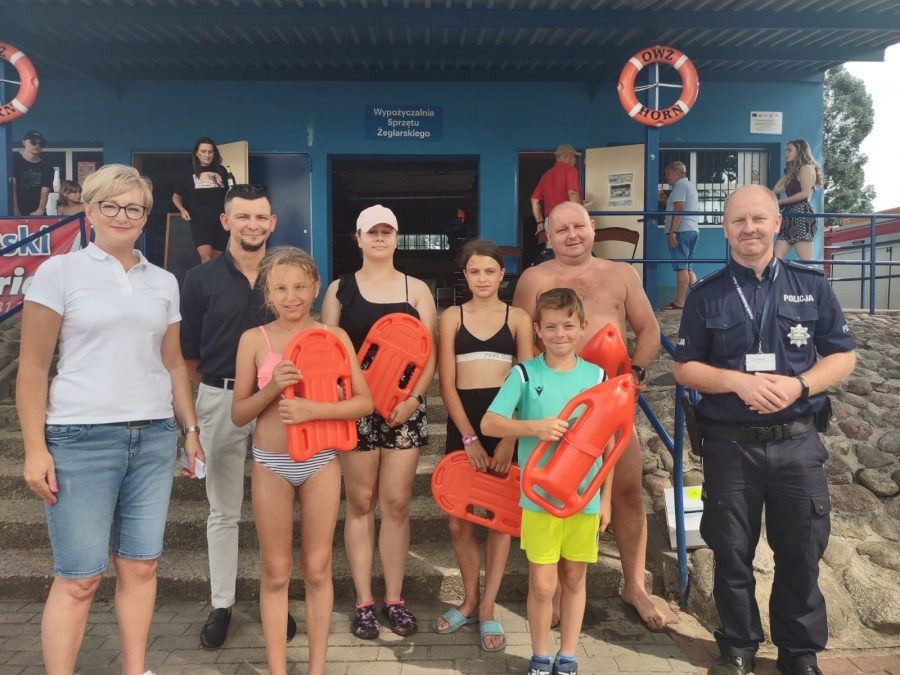 Zabawy, konkursy i pokazy ratownictwa na plaży