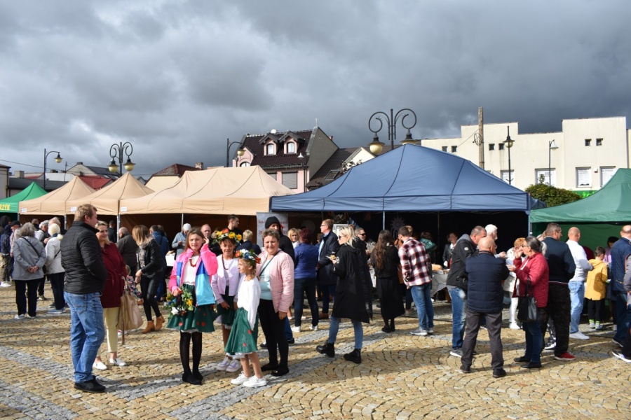 Moc regionalnych smaków na rynku w Ślesinie