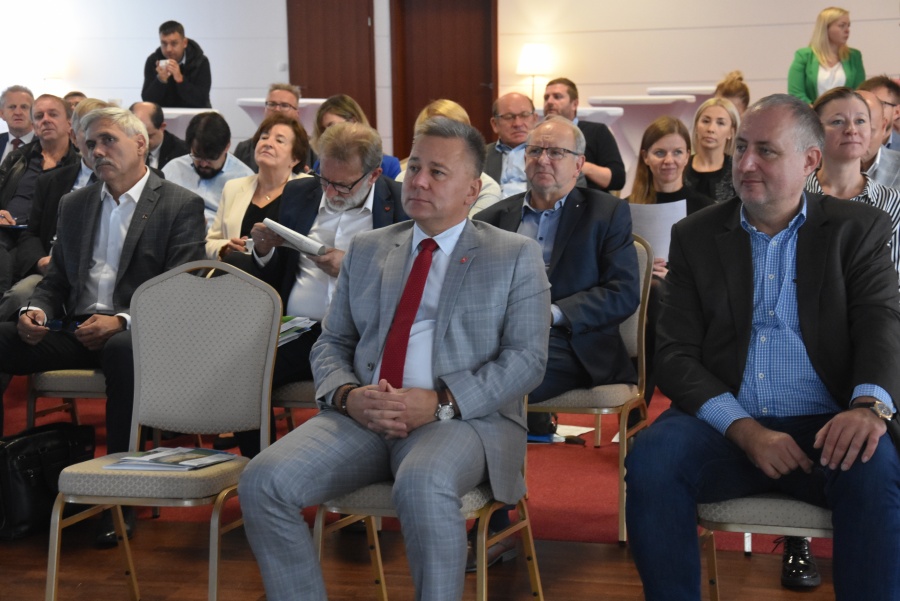 „W Polsce jesteśmy źródłem informacji”. Mówili o transformacji energetycznej