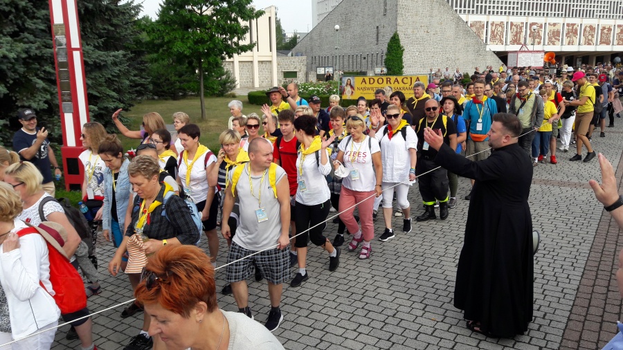 Wyruszyła Konińska Pielgrzymka na Jasną Górę. Tu panuje dobra energia!