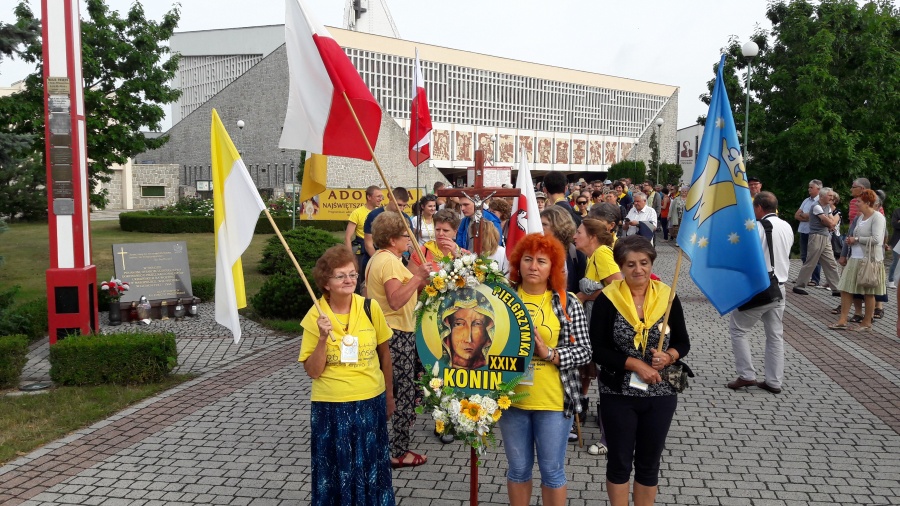 Wyruszyła Konińska Pielgrzymka na Jasną Górę. Tu panuje dobra energia!