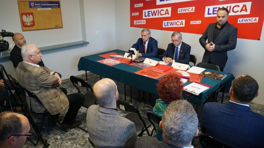 Nowa Lewica w nowym biurze. Rozmowy o aktualnej sytuacji, podziękowania dla wieloletnich członków i deklaracje współpracy