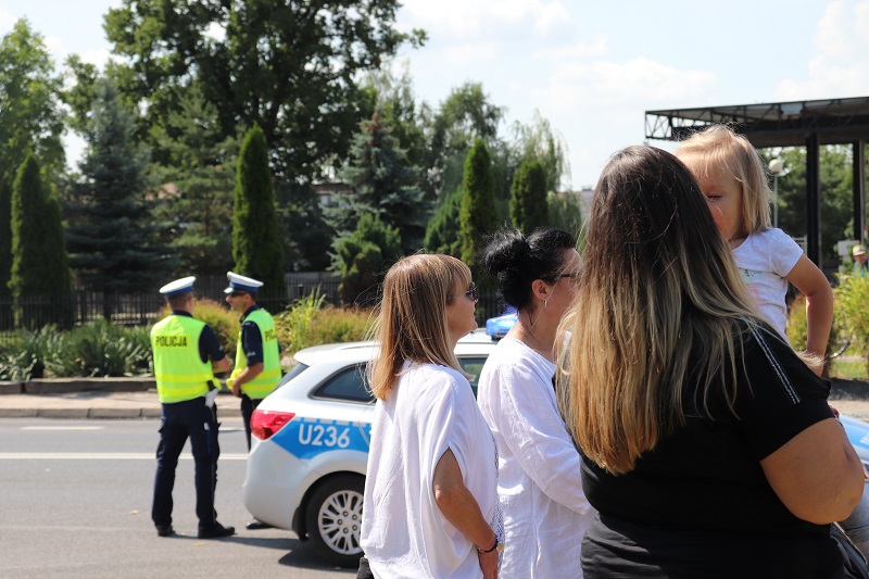 Protestowali przed kopalnią. „Węgiel brunatny to barbarzyńskie zło”