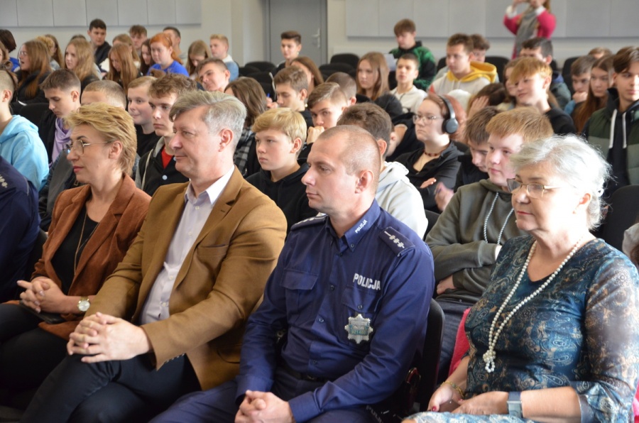 Narkotyki i dopalacze zabijają, niszczą życie