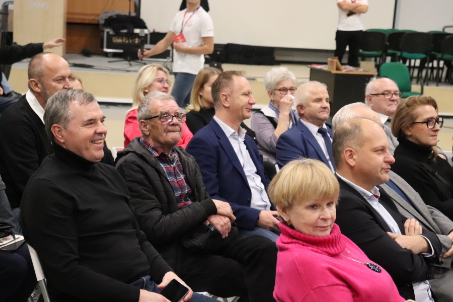 „Na sto procent będziemy walczyli o władzę w Koninie”. Włodzimierz Czarzasty o wyborach samorządowych