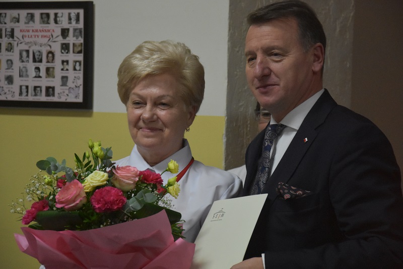 KRÓLESTWO GOSPODYŃ. Złego nie pamiętamy, dobrem się dzielimy