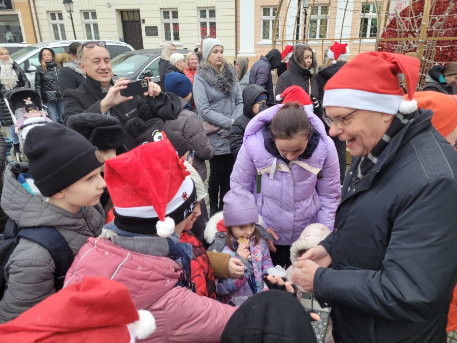 Od tego momentu zaczynamy wytwarzać atmosferę świąteczną w mieście