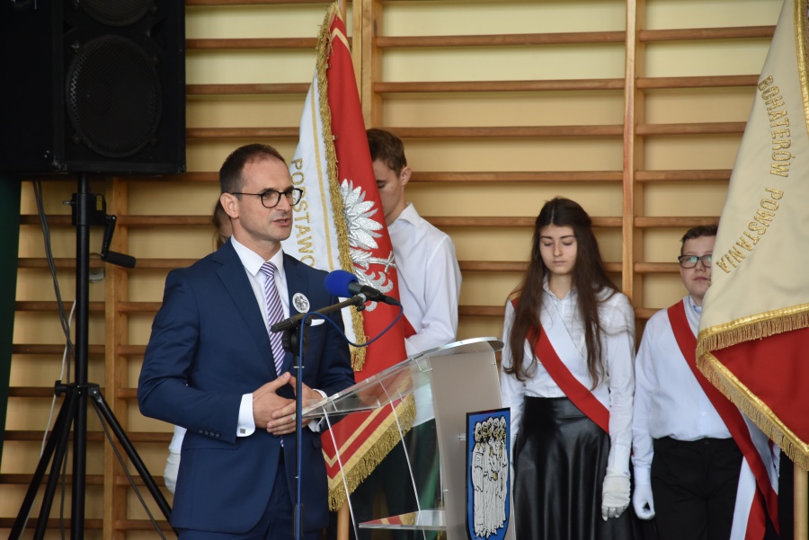 Senator, społecznik, organizator życia. Szkoła w Kozarzewie nosi imię Stanisława Mańkowskiego