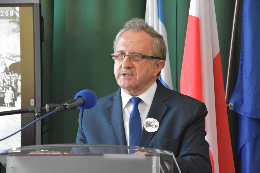 Senator, społecznik, organizator życia. Szkoła w Kozarzewie nosi imię Stanisława Mańkowskiego