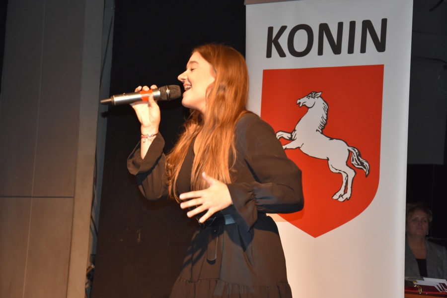 „Razem zbudujemy szkoły naszych marzeń”. Świętują nauczyciele i pracownicy oświaty