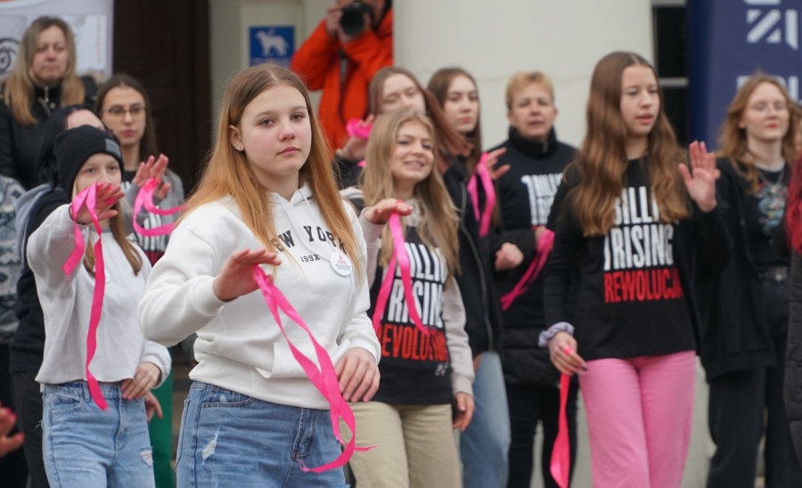Tylko „tak” oznacza zgodę. One Billion Rising w Kole po raz siódmy