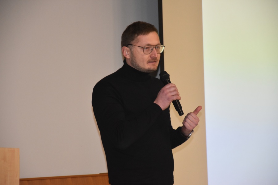 Kilkuset mieszkańców przyszło na spotkanie dotyczące wody i ścieków. „Nie będą państwo ponosić opłat wstecz”