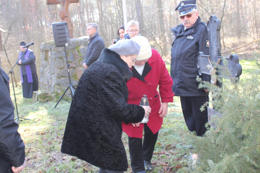 Upamiętniono żołnierzy niezłomnych oddziału Groźnego