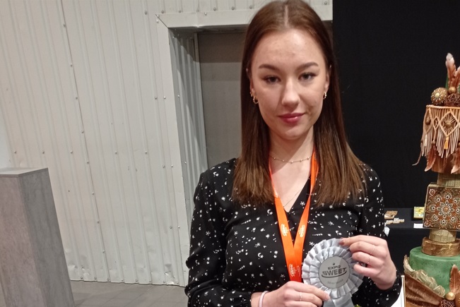 Zdobyła srebrny medal Mistrzostw Dekoracji Cukierniczych. Kolorowe pierniki zrobiły wrażenie na jurorach