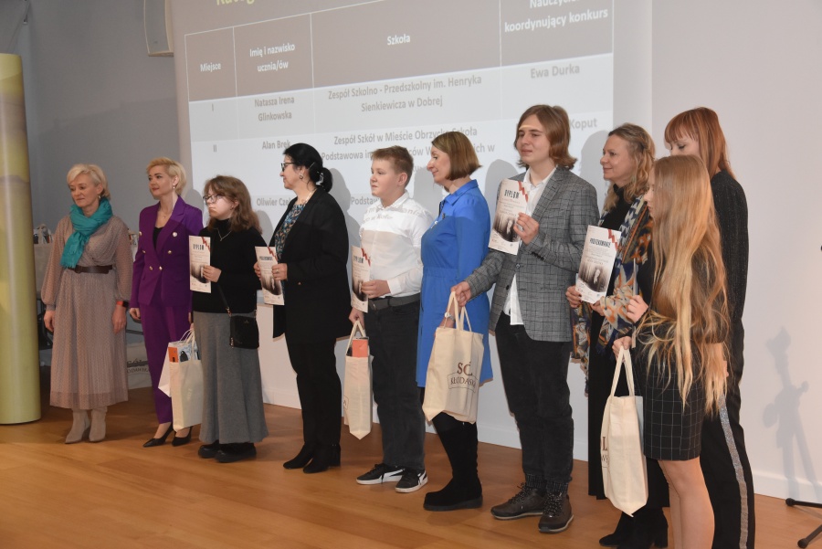 Wojewódzki Konkurs Historyczny Panny Wyklęte. Były łączniczkami, sanitariuszkami, narzeczonymi