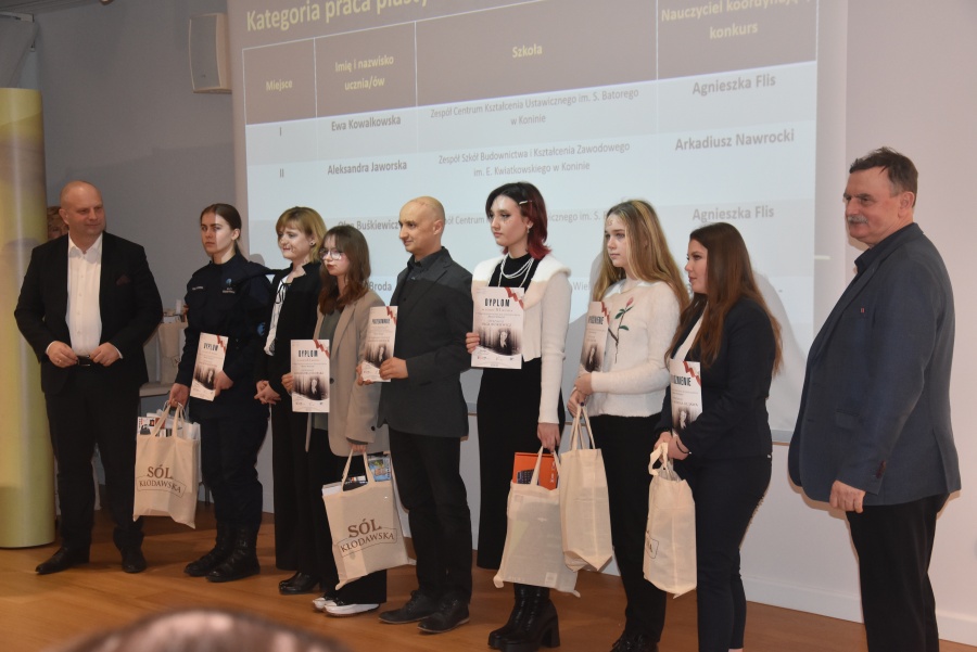 Wojewódzki Konkurs Historyczny Panny Wyklęte. Były łączniczkami, sanitariuszkami, narzeczonymi