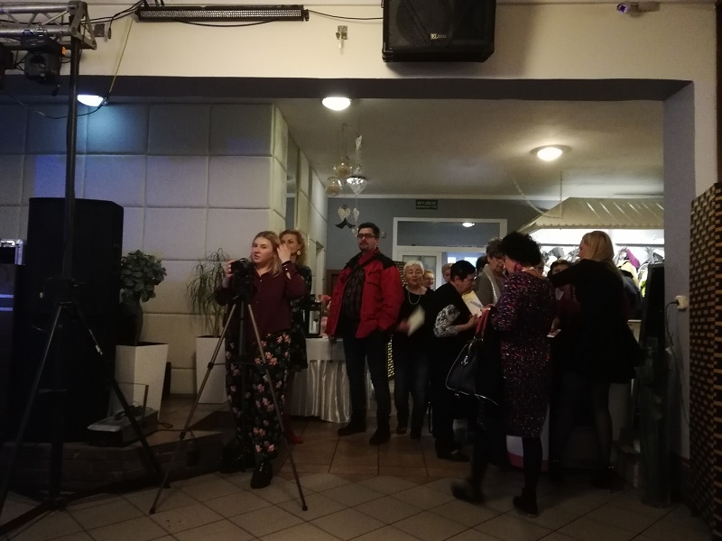 Jak zestarzeć się pomyślnie? Seniorzy wymieniali doświadczenia