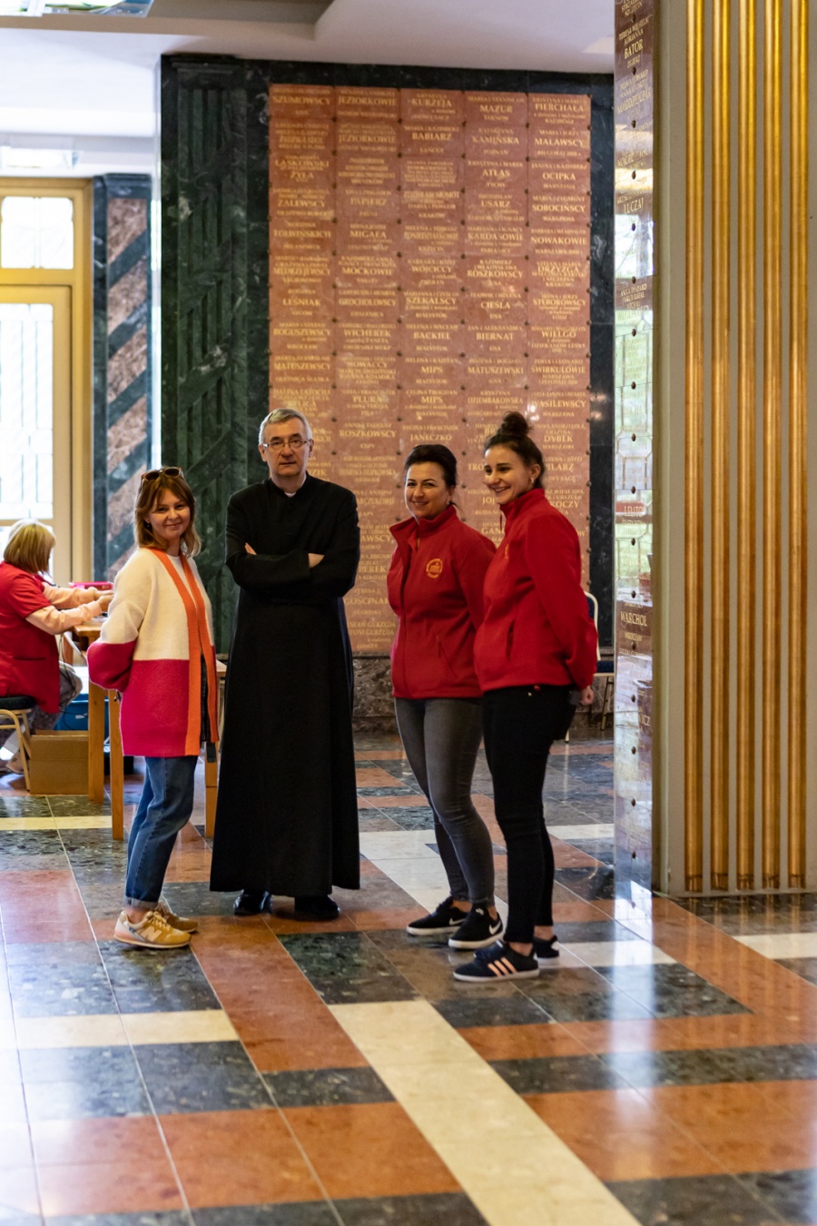 Do oddania krwi w licheńskim sanktuarium zgłosiło się prawie 40 osób, w tym siostry anuncjatki