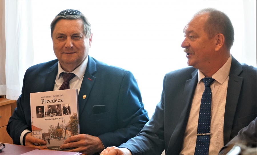 Przylecieli zza oceanu, Wielkiej Brytanii i Izraela. Potomkowie przedeckich Żydów z wizytą