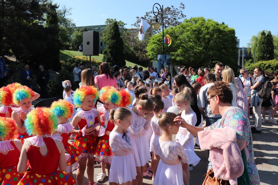 Od tego momentu dzieci rządzą w mieście. Wystartował festiwal