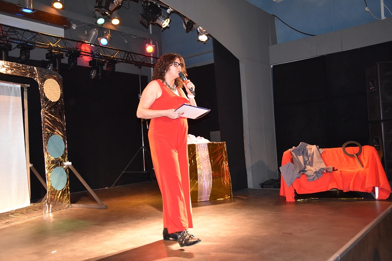 Świąteczne spotkanie z Fundacją „Otwarcie”. Spektakl, opłatek i życzenia