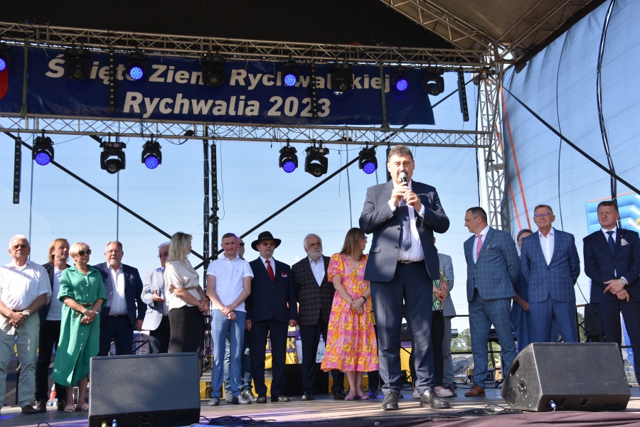 „Chcemy dużo dobrego robić dla naszych mieszkańców”. Trwa drugi dzień Rychwaliów