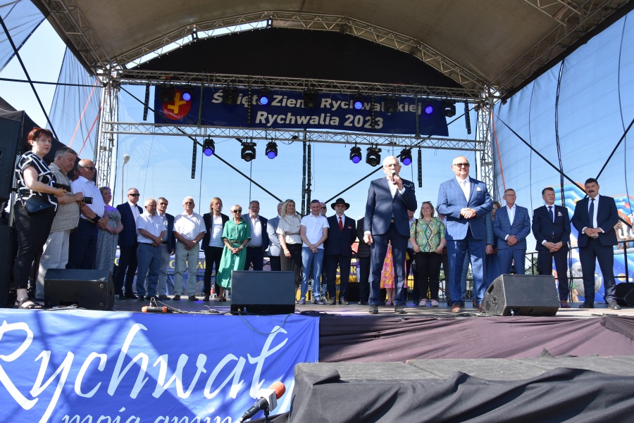 „Chcemy dużo dobrego robić dla naszych mieszkańców”. Trwa drugi dzień Rychwaliów