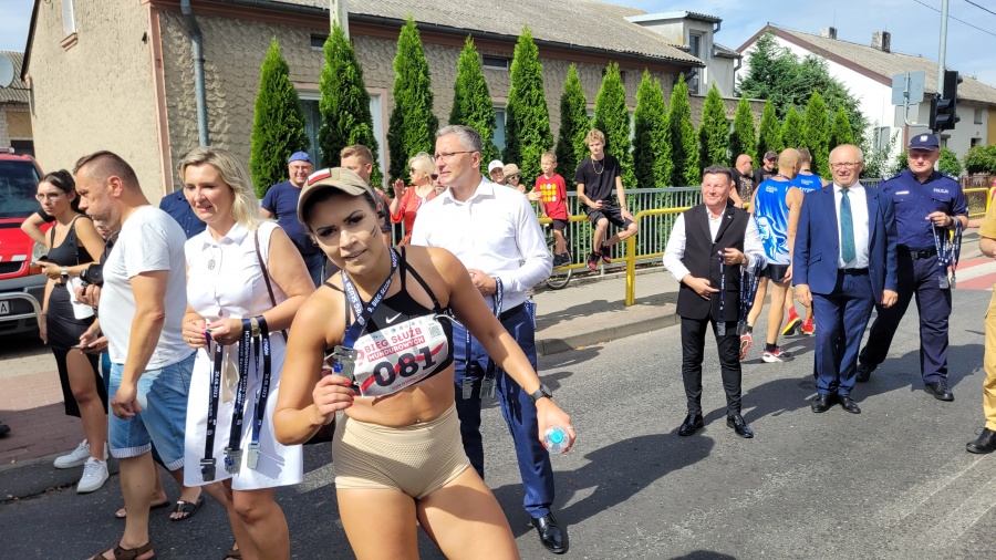To była już dziewiąta edycja Biegu Służb Mundurowych w Rzgowie. „Jest gorąca atmosfera i wspaniali ludzie”