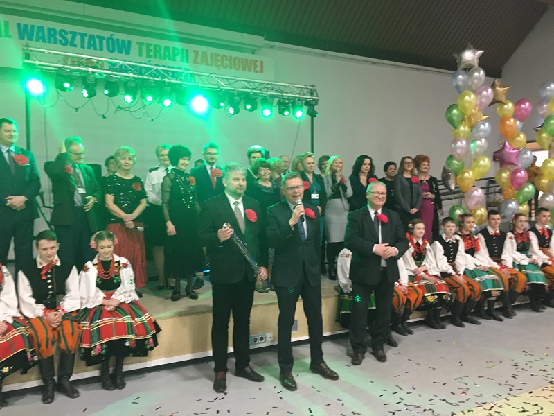 To jedyny taki bal w Wielkopolsce. Kilkaset osób szaleje na parkiecie