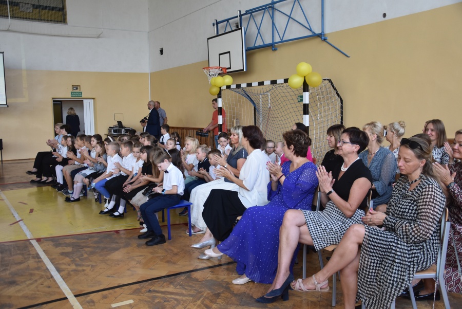 Szkoła Podstawowa nr 15 skończyła 30 lat. Uroczyście obchodzili jubileusz