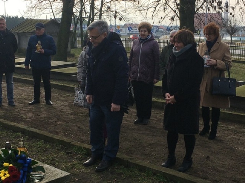 Ambasador na mogile mołdawskiego żołnierza. Obiecał odnaleźć jego rodzinę