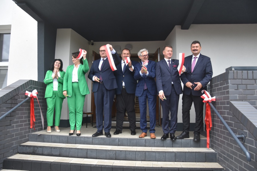 Spełniły się marzenia uczniów. Szkoła wypiękniała po gruntownym remoncie