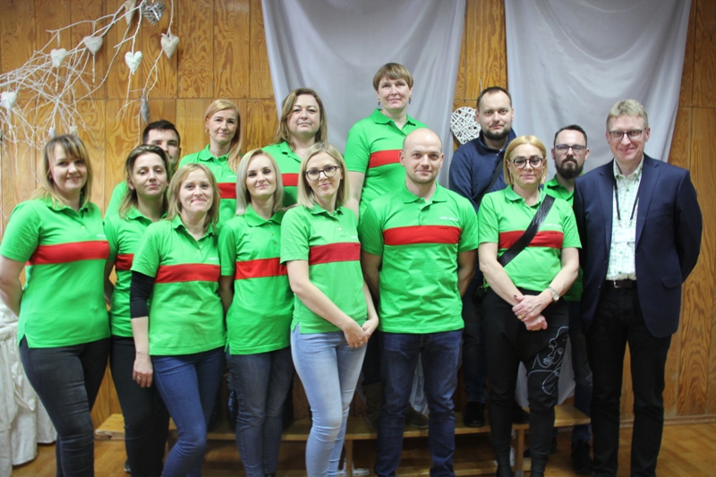 Odnowili 7 pokoików. Pracownicy marketu budowlanego dla podopiecznych specjalnego ośrodka