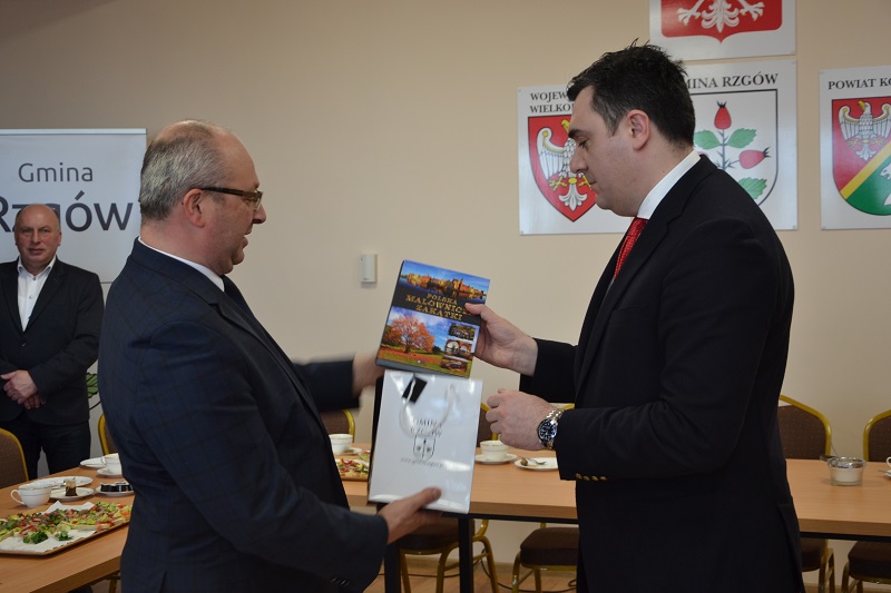 Chcą nawiązać współpracę partnerską. Ambasador Gruzji gości w Rzgowie