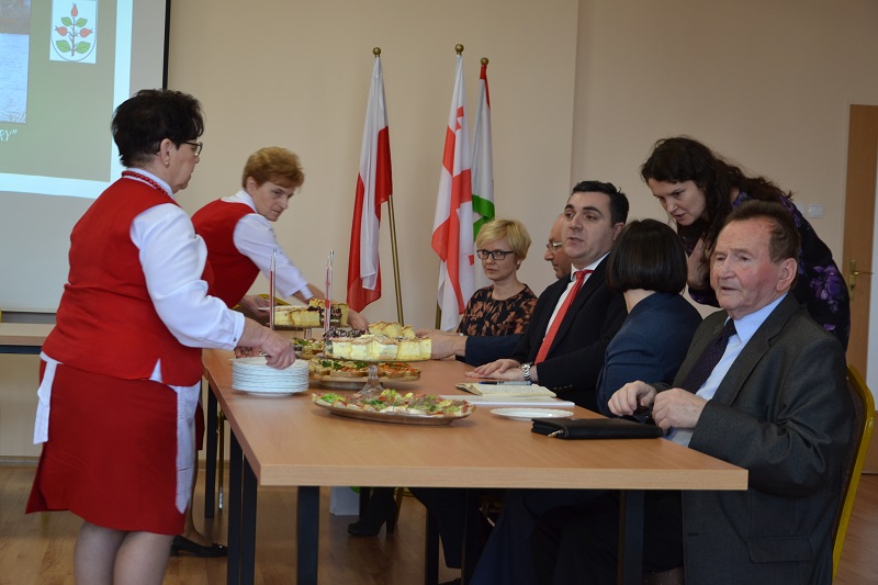 Chcą nawiązać współpracę partnerską. Ambasador Gruzji gości w Rzgowie