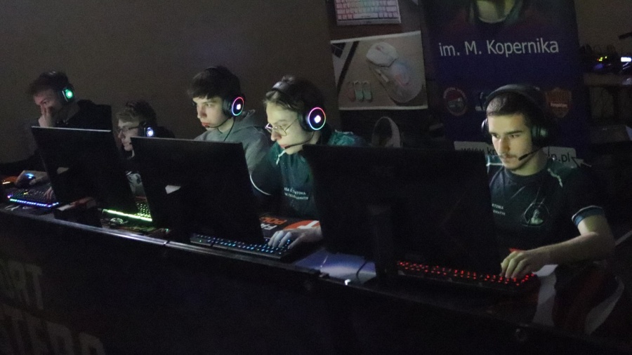 E-sportowa rywalizacja w Koninie