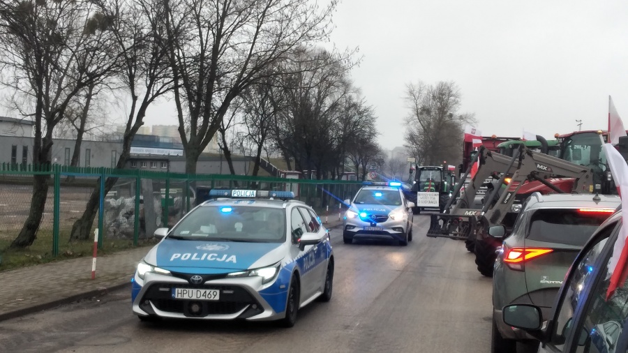 Protesty rolnicze w naszym regionie. Na drogach ponad 600 maszyn