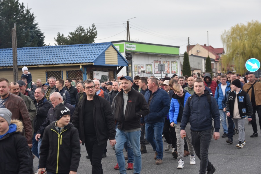 Procesja Emaus okrążyła miasto