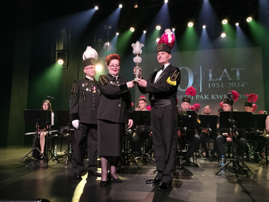 Życzenia, tort i ogrom dobrej muzyki. 70-lecie Orkiestry Dętej PAK KWB Konin