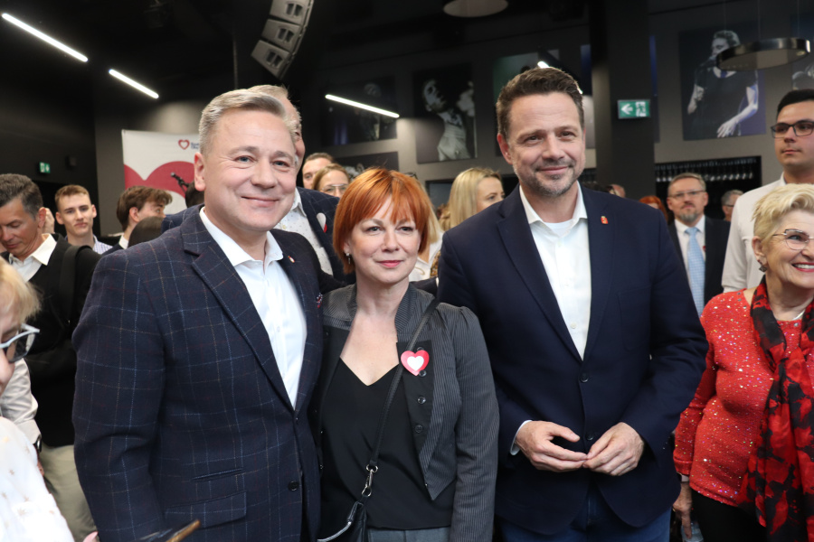 Rafał Trzaskowski wspiera Piotra Korytkowskiego. „Dzięki niemu Konin się zmienia nie do poznania i bardzo ważne, żeby kontynuować ten trend”