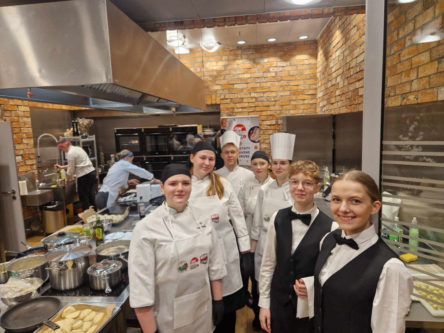 Gastronomiczne sukcesy i wyzwania uczniów