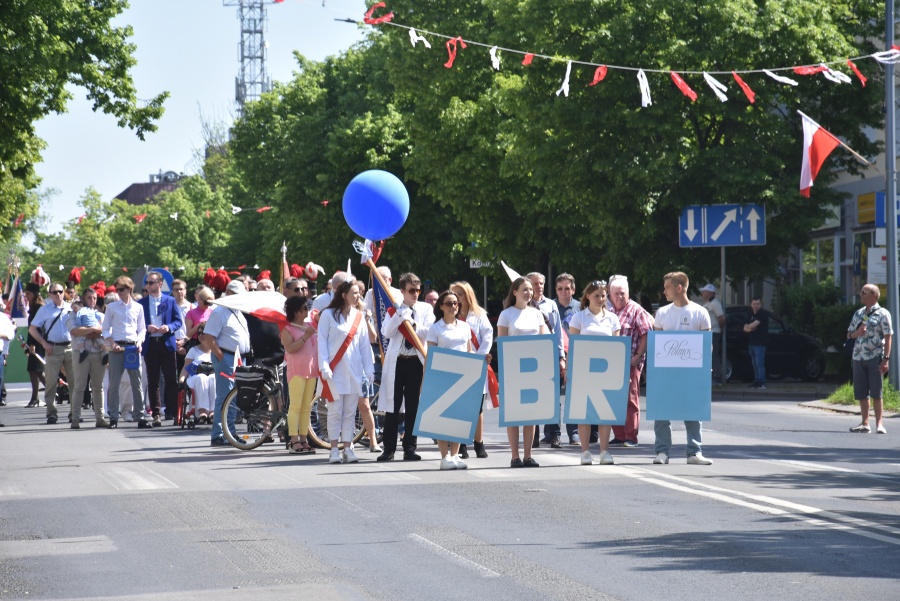 „To są święta nas wszystkich – Polaków”. Uroczystości dedykowane ludziom pracującym na rozwój regionu